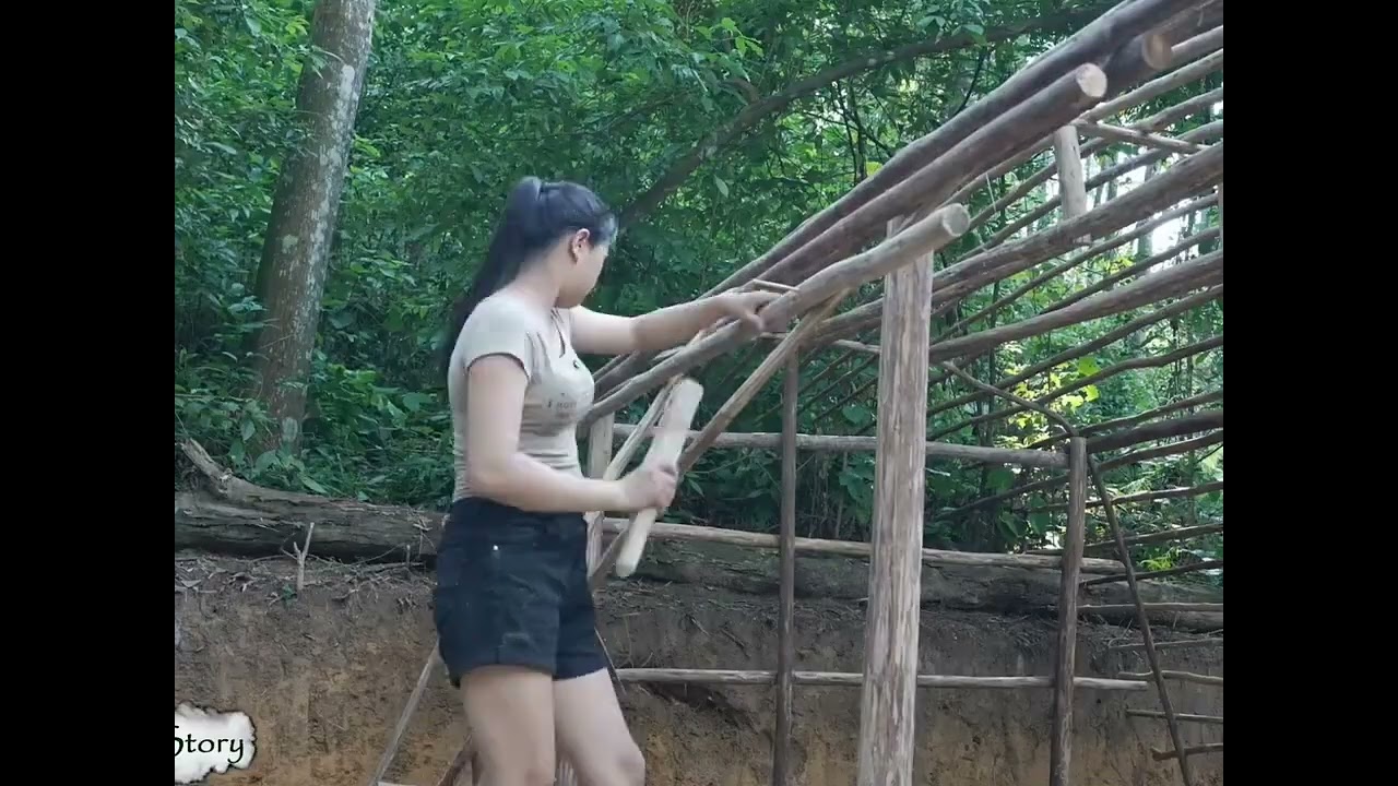 Creating a pastoral life all alone in rainforest, building a log cabin shelter | Build in the wild