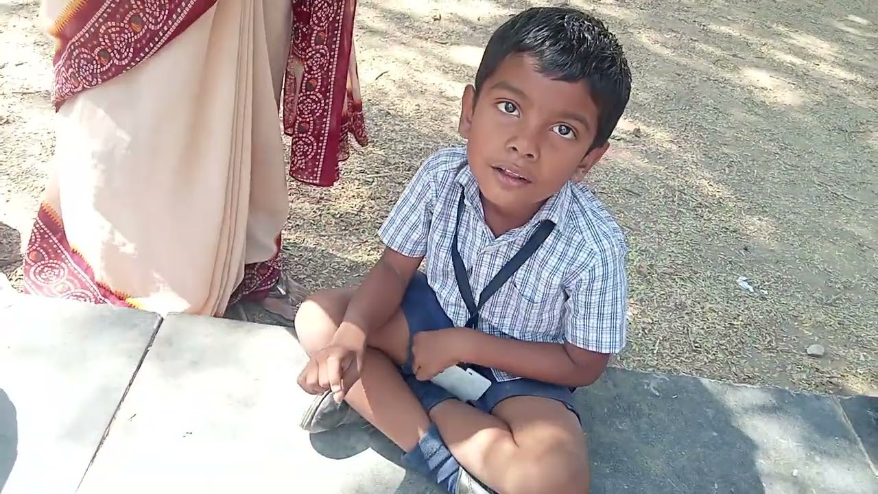 इमली के बीज से कलाशाला कार्य करते हुए सरस्वती शिशु मंदिर उच्च. मा. वि.राजिम 13/03/2026