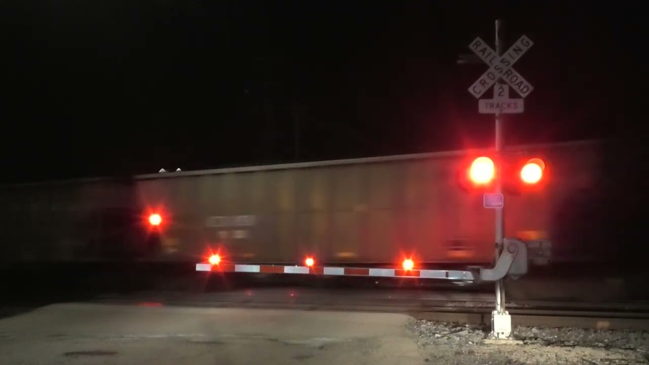 BNSF 6183 East in Mendota, IL 5/8/22