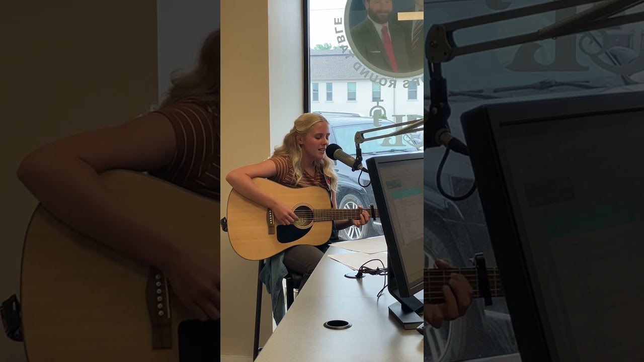 Graylee Vinson (13)plays an original (Isn’t it Amazing) #christianmusic #bluegrass #singersongwriter