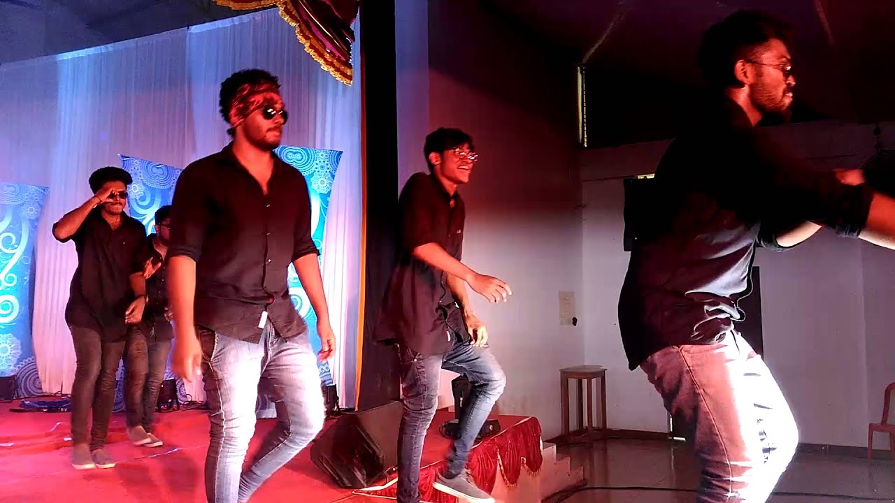 Pathinalam raavinte dance.. SHM Engineering College... Sasikala charthiya.. inee theeram...