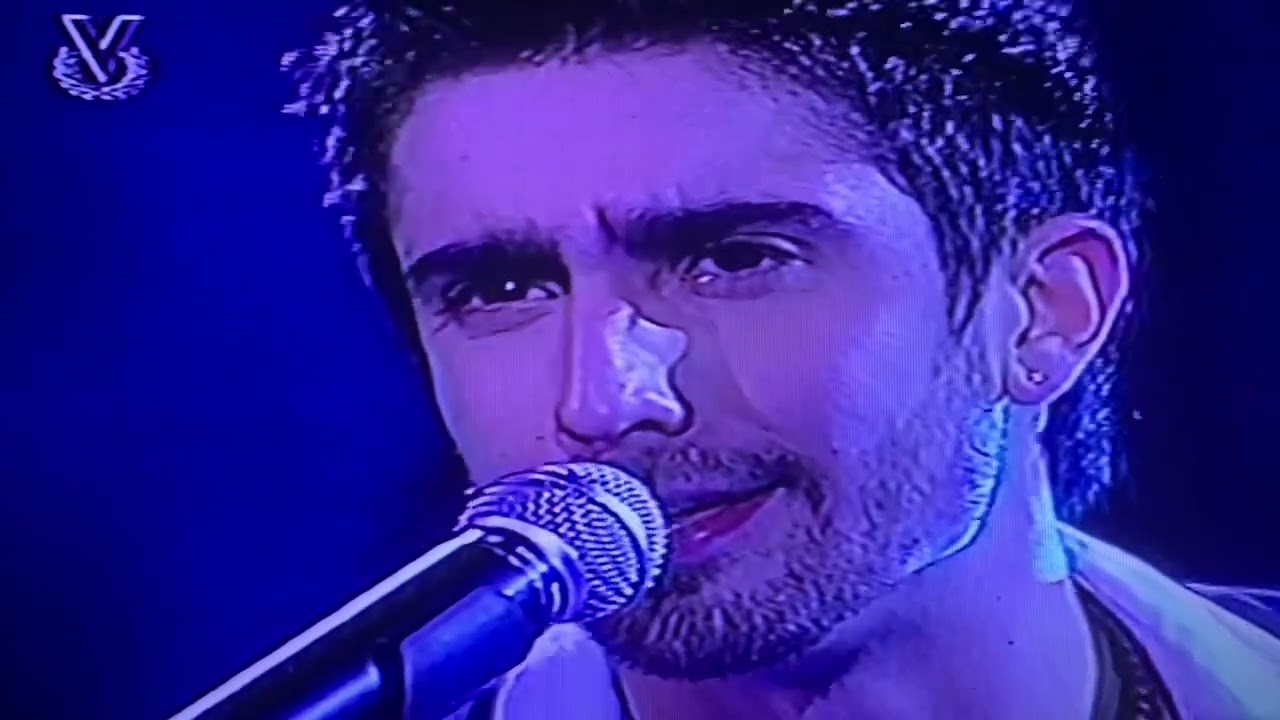 Alex Ubago en el Festival de la Orquidea -2004
