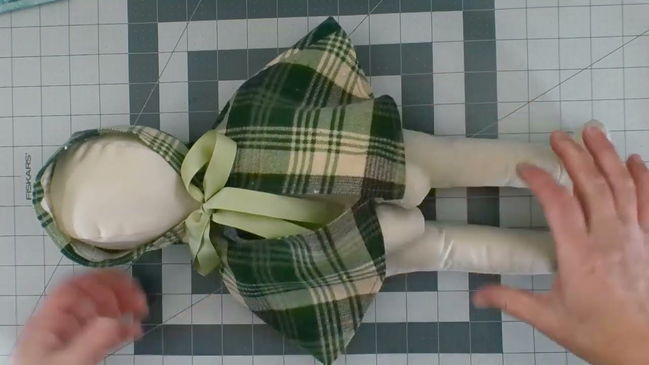 Doll Capelet Sewing Tutorial