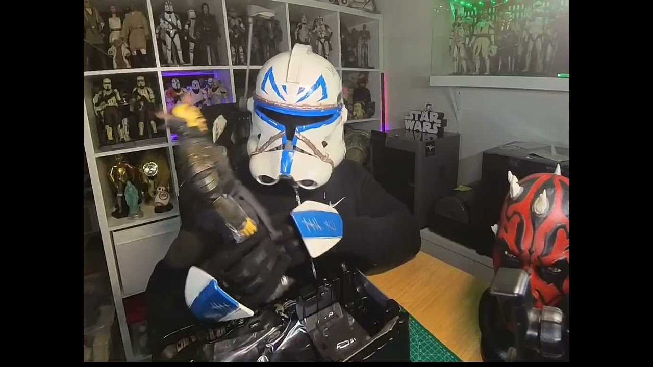 UNBOXING  CAPTAIN REX THE SEXY .HOTTOYS SAVAGE OPRESS 