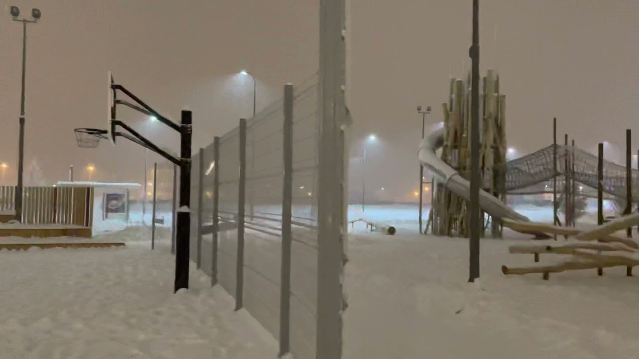 ЖК Остафьево, Play Hub зимняя ночь.