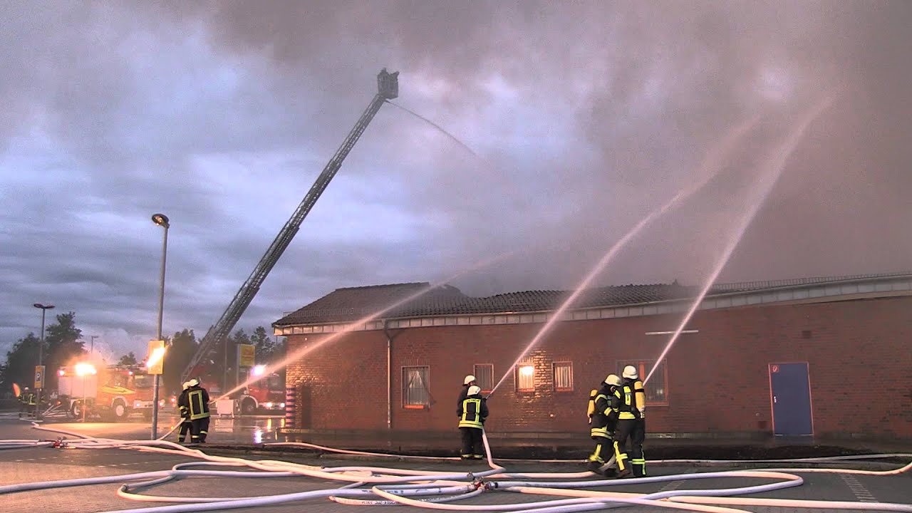 Norddeich: Netto-Markt brennt eine Stunde nach Geschäftsschluss nieder
