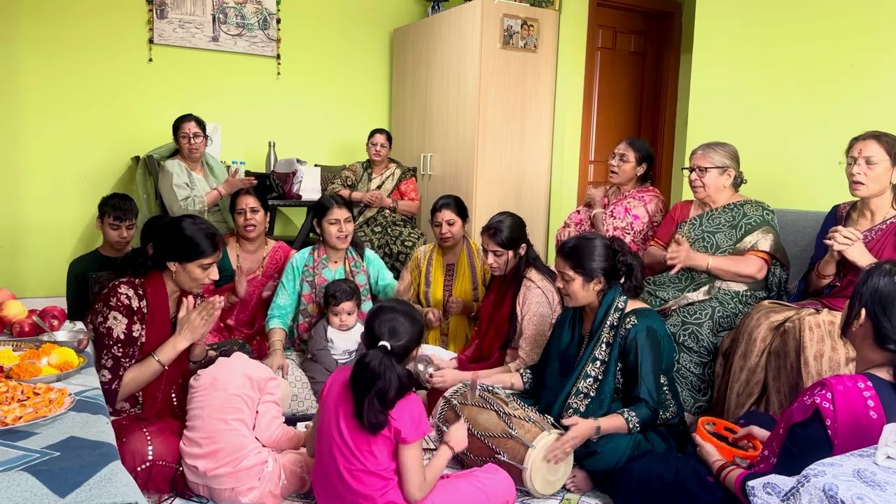 तुम भी बोलो हम भी बोलें सब मिल बोलो राधा राधा राधा❤️@GovindGaliyan @prernakishoriji6540 