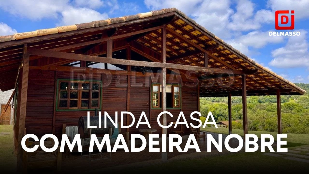 Linda casa com madeira nobre dentro de condomínio em Ibiúna-SP!