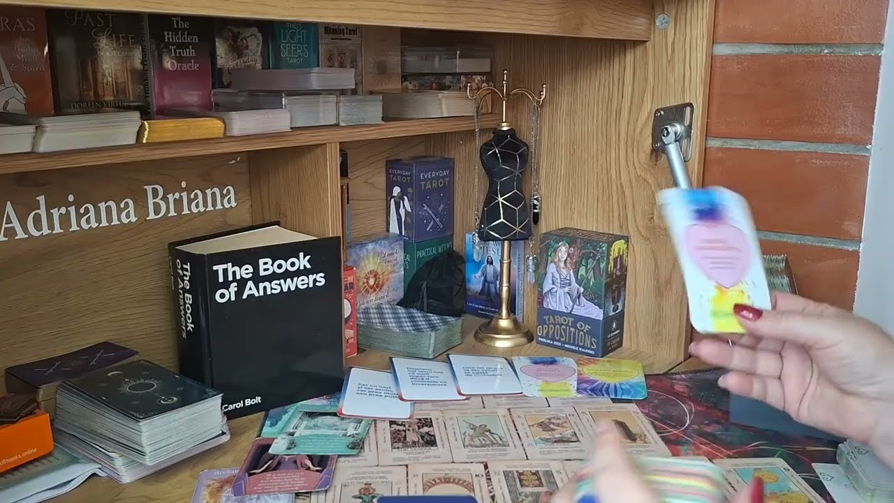 Zodia Taur 🐎 2 -8Februarie 🔥 cu mai multa răbdare si intriga ,afli si înțelegi mai bine