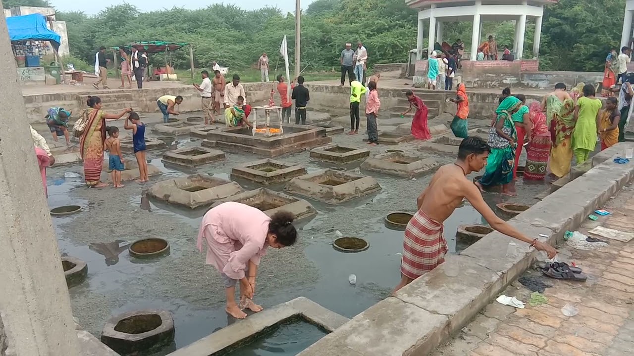 बावन कुंड गुजरात कृपया आप ने पहले sayad hi देखे होंगे एक बार जरूर देखे