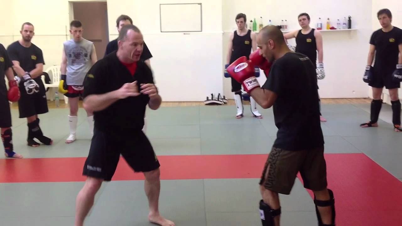 Basic Kickboxing Class