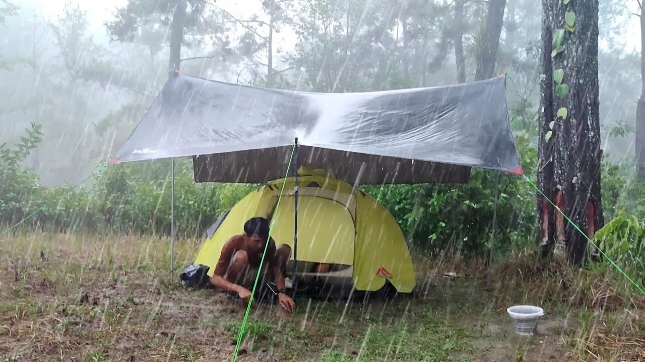 AMAZING⛈️RELAXING CAMPING IN REAL HEAVY RAINSTORM AND THUNDER 🌧 REAL LONG HEAVY RAIN IN CAMPING-ASMR
