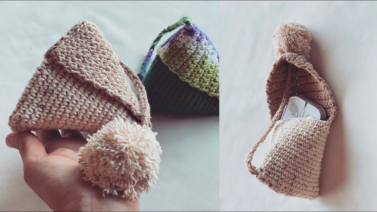 Crochet small pyramid pouch