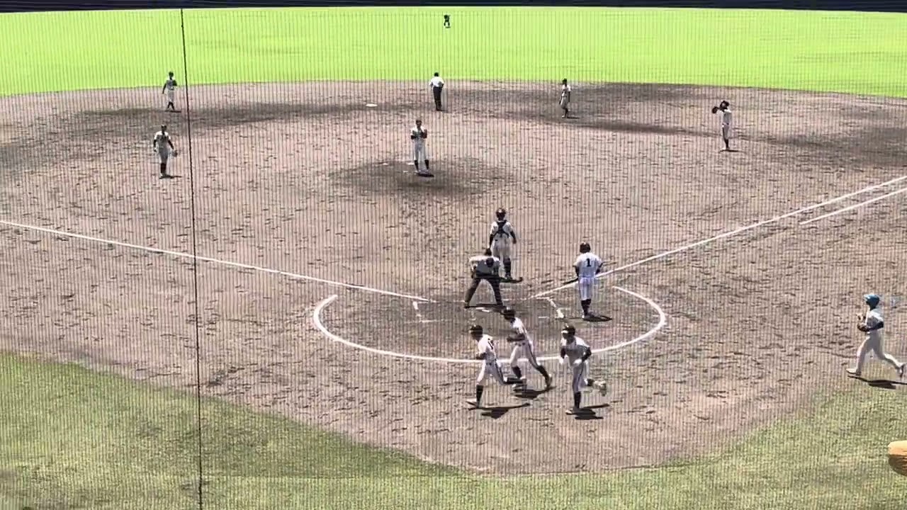 前橋育英　9回ツーアウト起死回生同点3ランホームラン