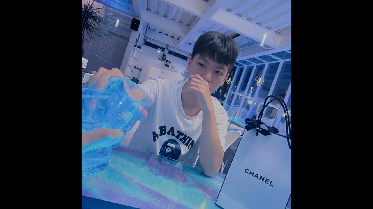 Chanel Boi - 【墜入愛河💕】
