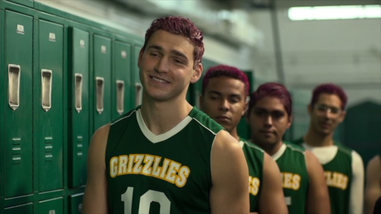 Love, Victor: Season 2, Episode 5 (The pink haired basketball team)