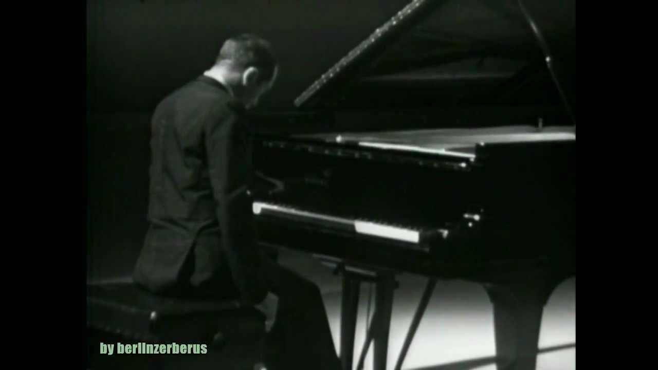 ALEXANDER SCRIABIN - NOCTURNE FOR THE LEFT HAND OPUS 9 No. 2  - ALEXIS WEISSENBERG