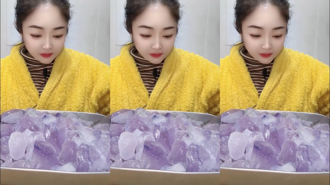 ASMR ICE EATING / ASMR MUKBANG ICE EATING SOUNDS FROM THE FROZEN WATER