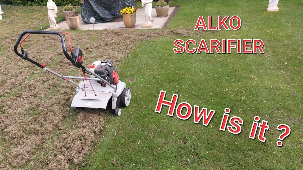 Scarifying with the handy Alko scarifier