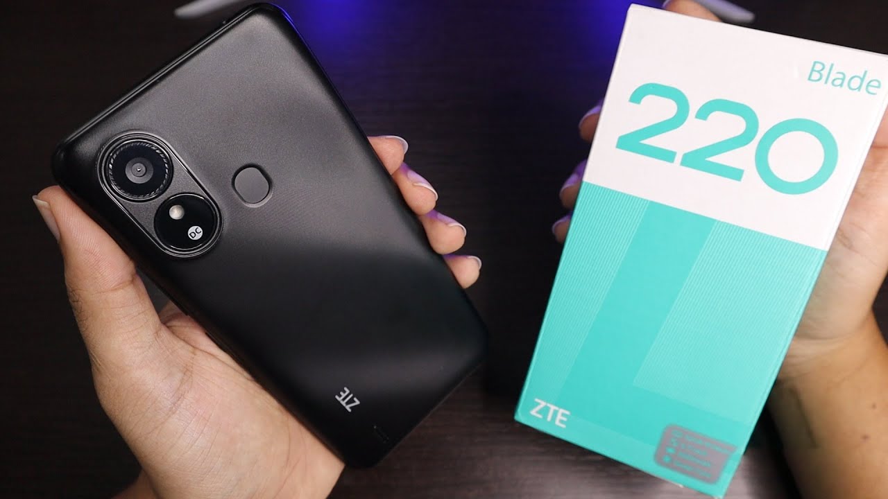 ZTE Blade L220 Unboxing.