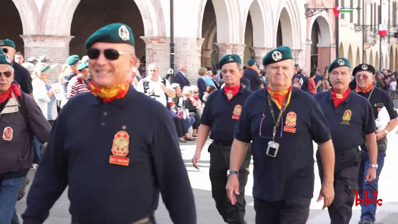 San Vito al Tagliamento, 11° raduno ALTA: Ass. Lagunari Truppe Anfibie. Sfilata delle sezioni.