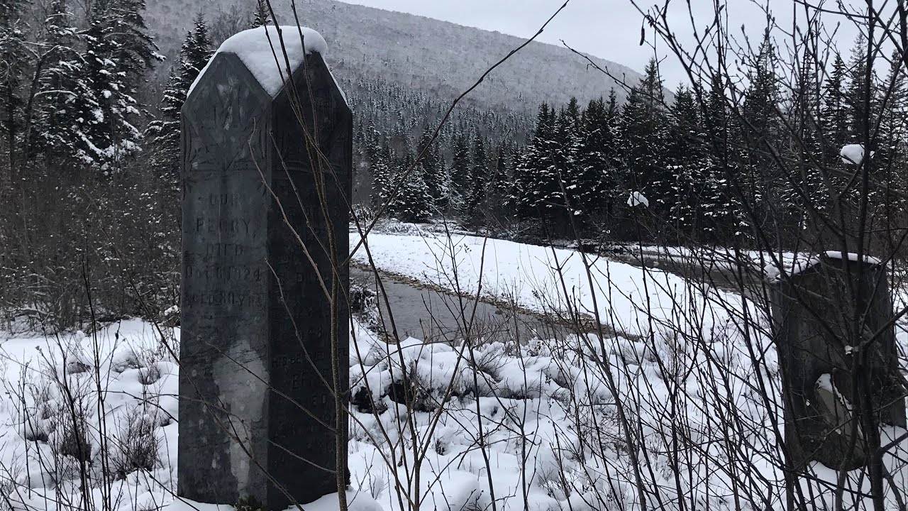 Gravestones are falling into the river at this abandoned Cape Breton, N.S. cemetery