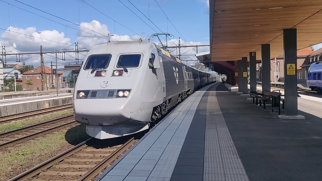 Tåg i Hässleholm • Del II