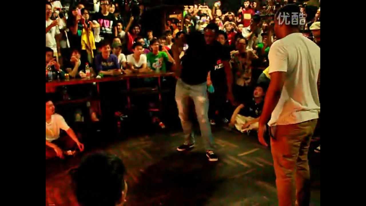 Poppin Pete (Electric Boogaloo) & Nelson (Los Kassos) Guest Show @ Yo It's Funky VOL.1 Wuhan, China