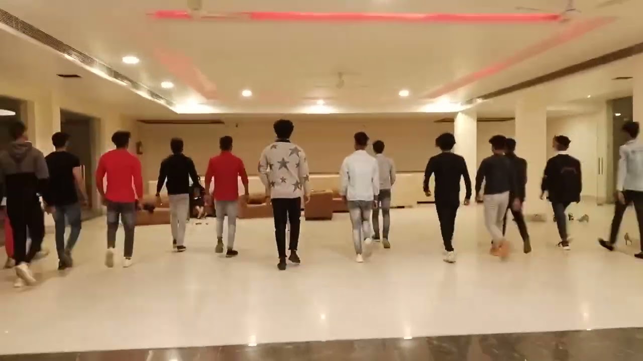 Ramp show grooming practice for fashion model