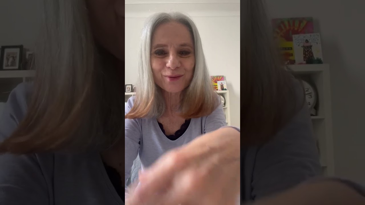 Josiane ne peut pas se résoudre à arrêter d'apprendre et de travailler, elle apprend le copywriting