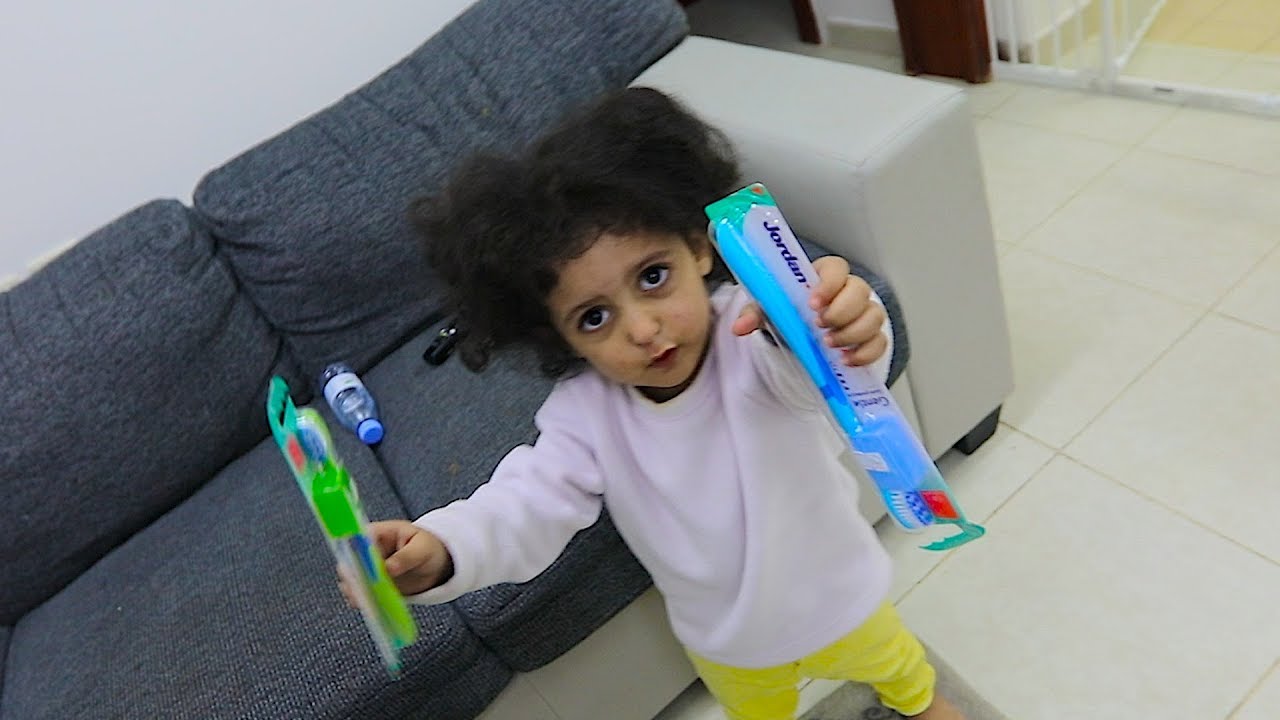 ضاعت فرشاة أسنان توتو الجديدة!!