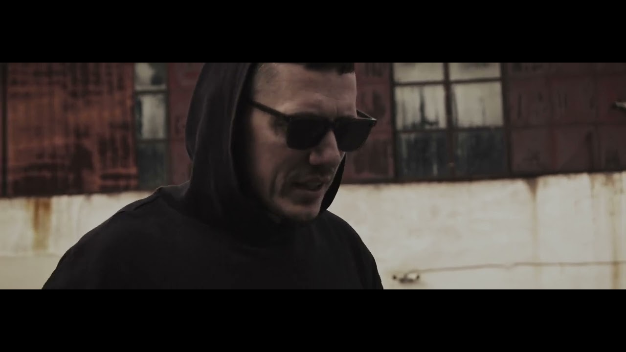 Mutu feat GOLD - Eu din Oglinda (Videoclip Oficial)
