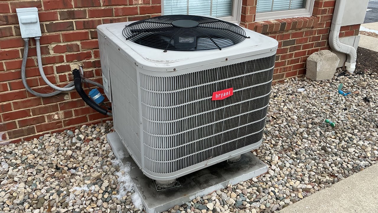 2008 Bryant Preferred Series Heat Pump - Almost Full Defrost Cycle (Steam Show)