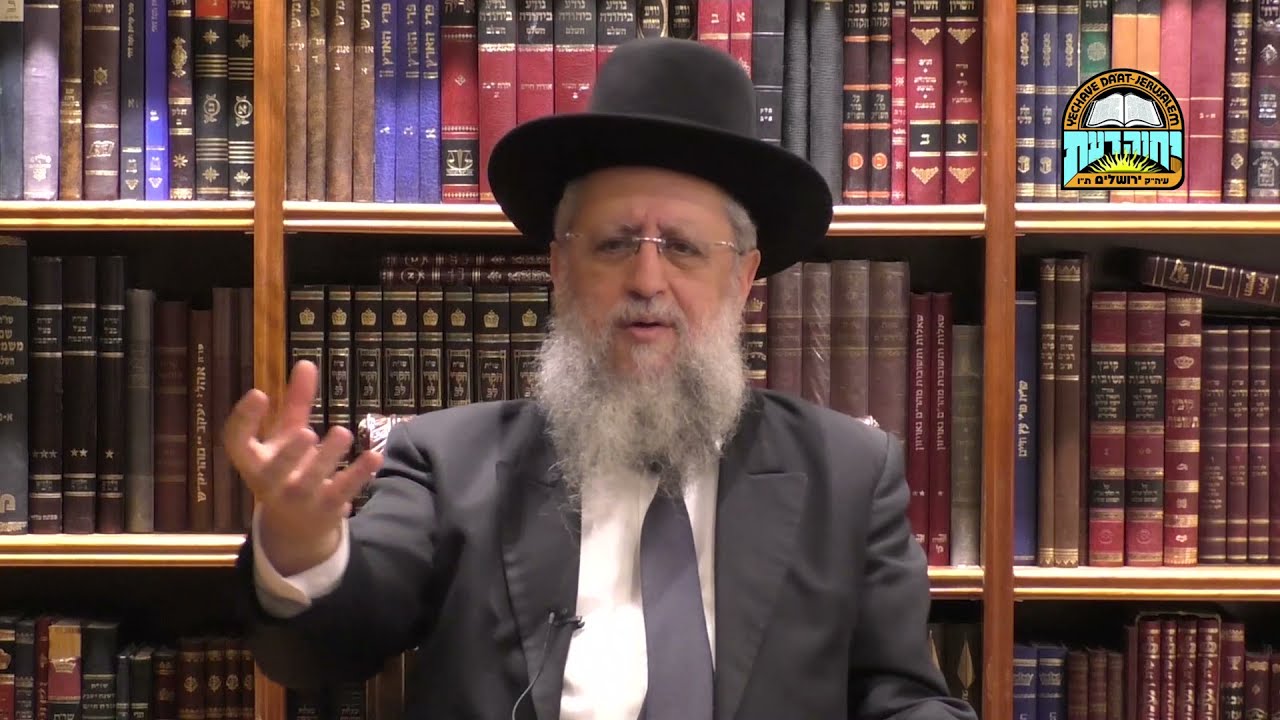הרב דוד יוסף - ראש חודש אב: 