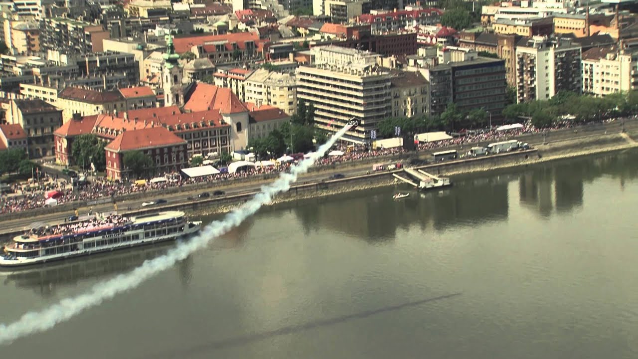 Extreme Mi-2 helicopter flying at downtown Budapest