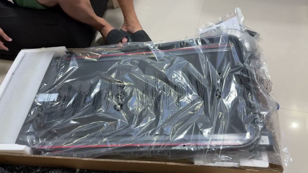 Unboxing the treadmill we bought at Shopee for 5k