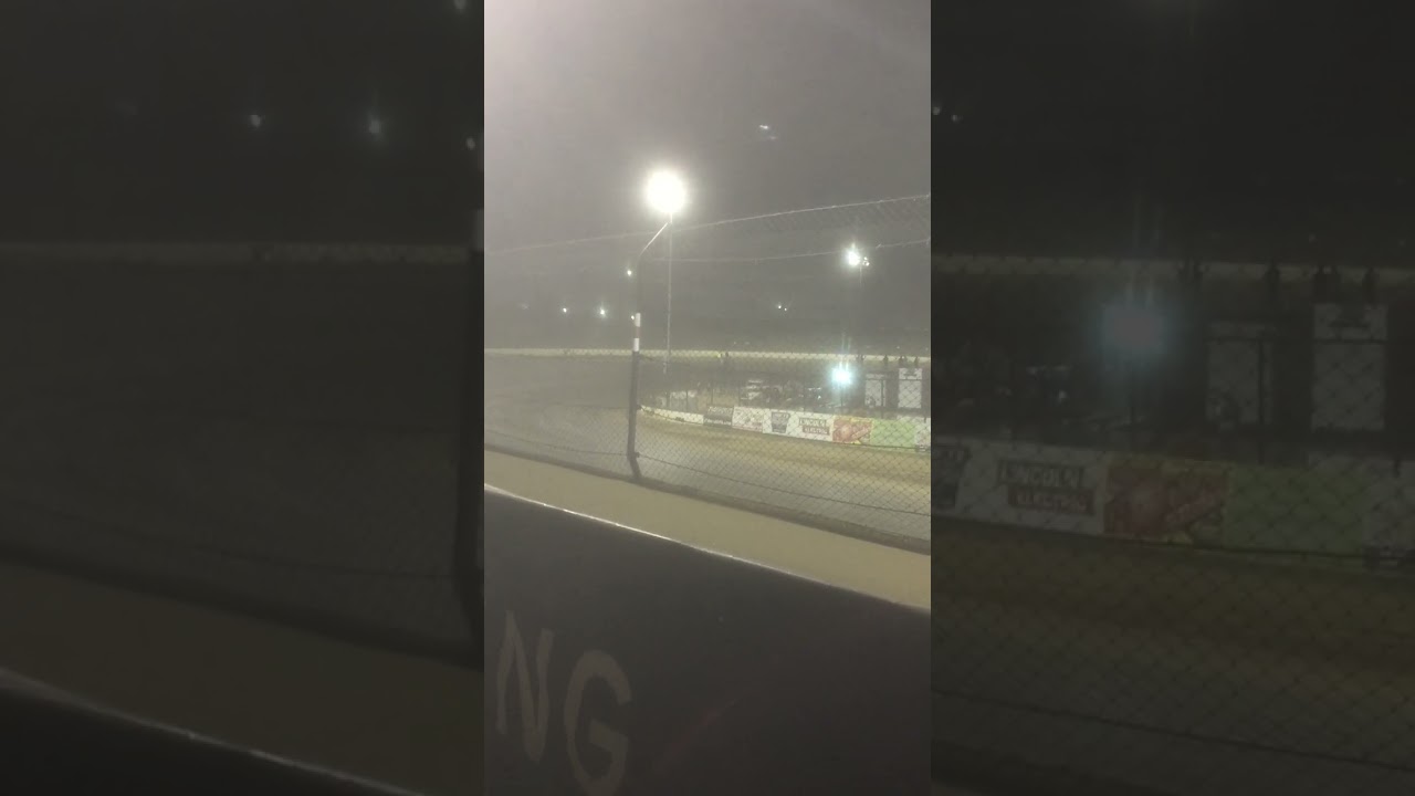 2024 Eldora 4 Crowns Silvercrown race Restart 2 after Accedent