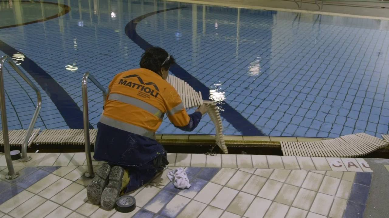 Dandenong Oasis Swimming Pool