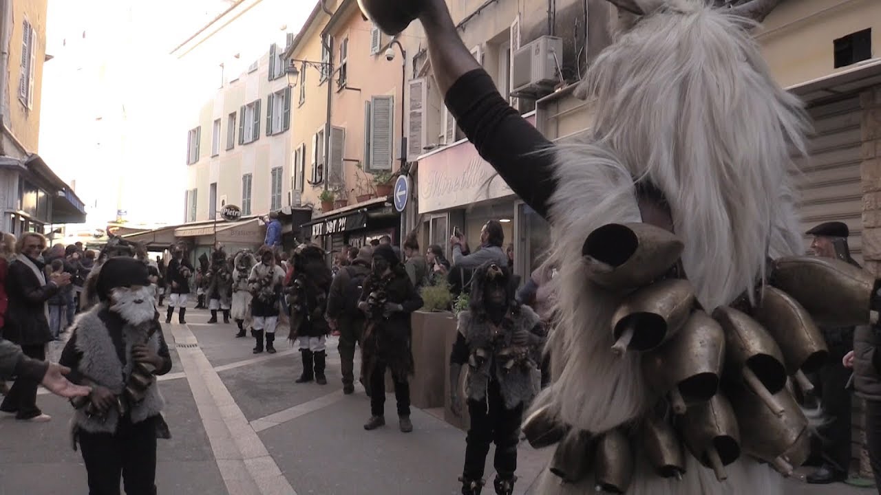Les maschere sardes ont défilé dans les rues d’Ajaccio