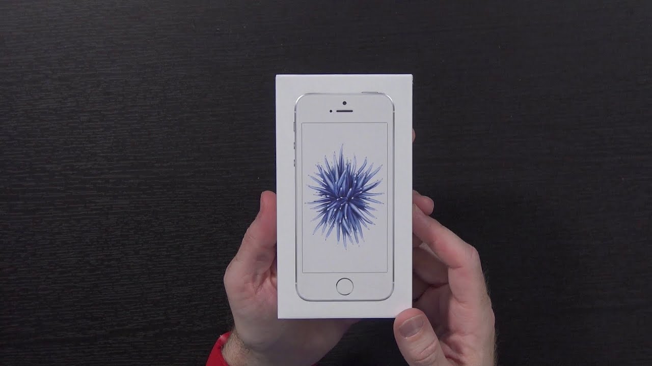 iPhone SE Unboxing, Setup, and First Impressions