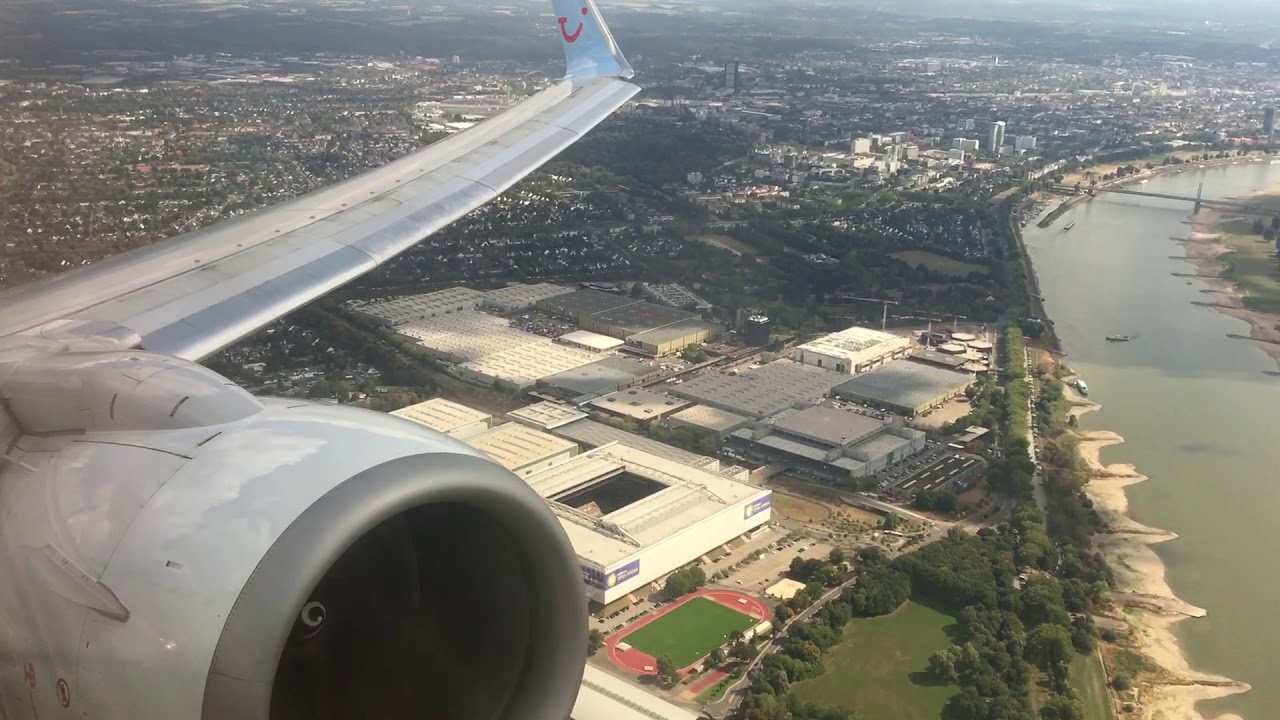 TUIfly Boeing 737-800 take-off Düsseldorf (DUS/EDDL)