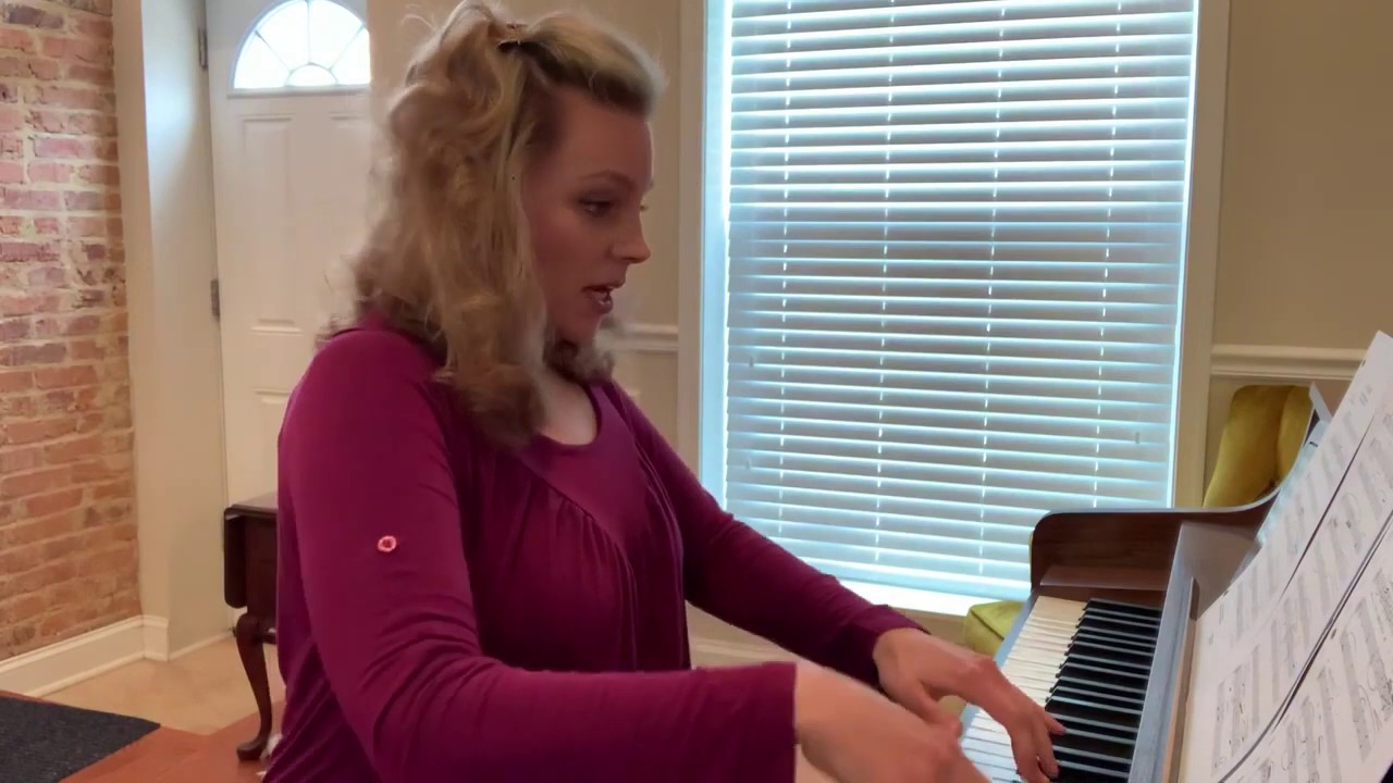 Salve Regina, Puccini ~ Annie Gill, Soprano