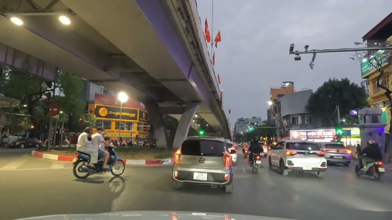 Hà Nội chiều 30 tết