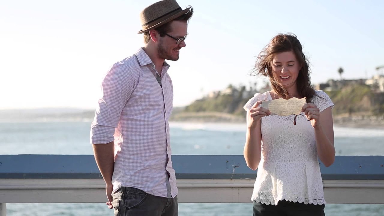 She found a message in a bottle and it lead to her MARRIAGE PROPOSAL!