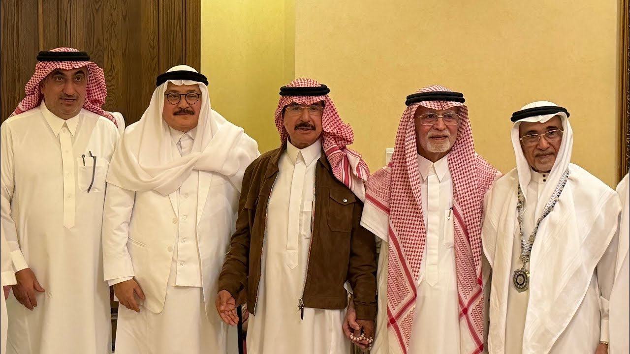 تكريم موسسة قدوات عطاء ووفاء للوطن برئاسة الشيخ ناصر العواد معالي أ. د : مدني علاقي .. بمدينة جدة 