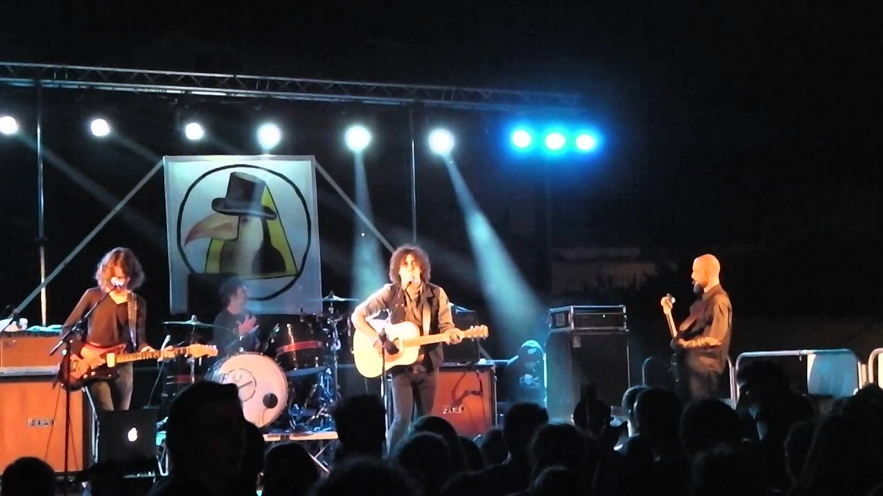 Appino - Buon anno (live)