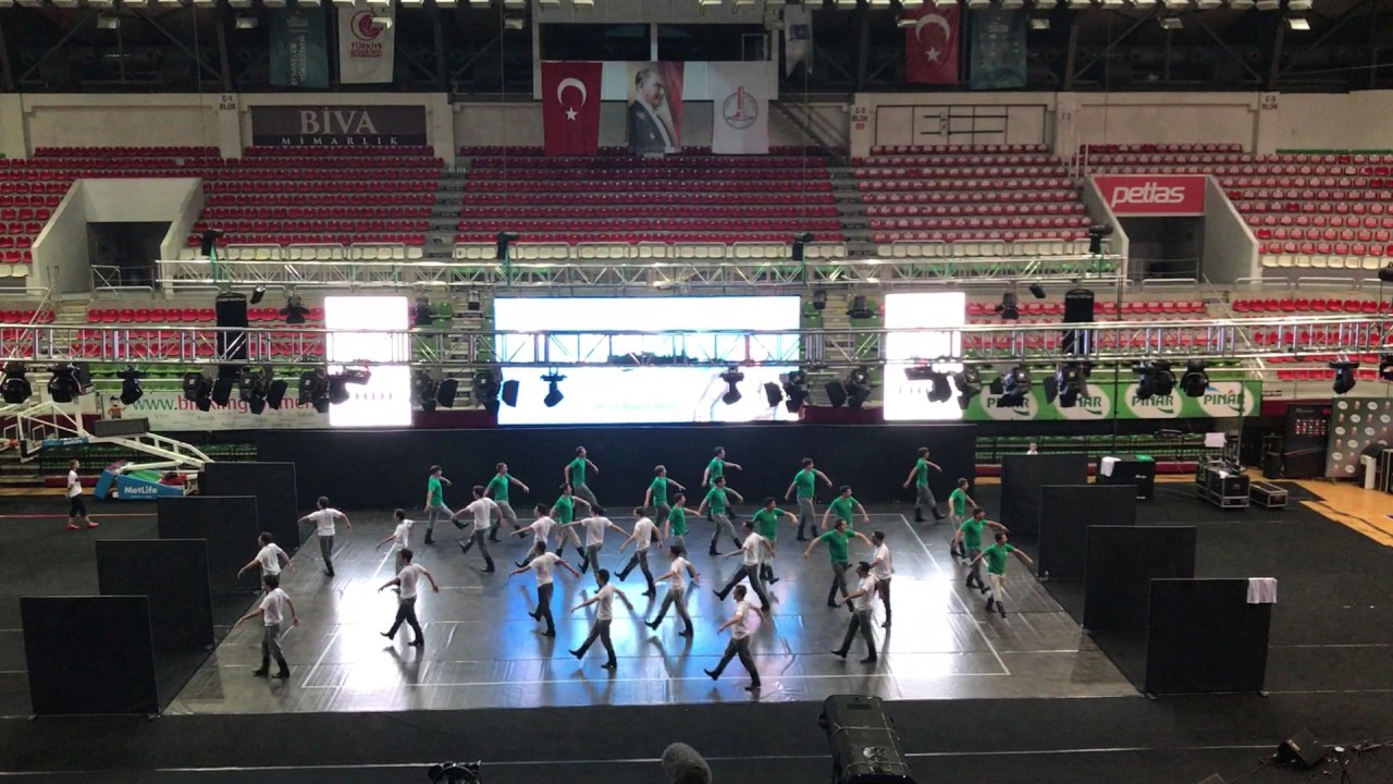 GAZİEMİR BELEDİYESİ HALK DANSLARI TOPLULUĞU - 32 ADAM