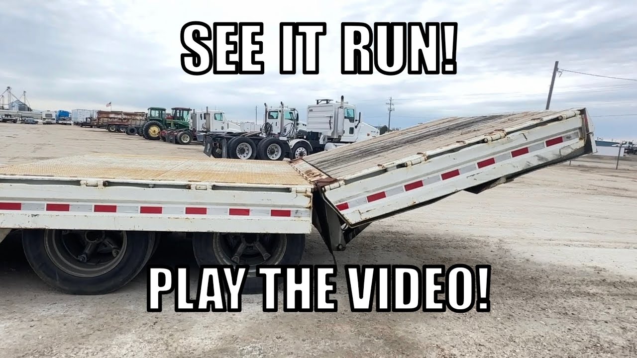 5300 - Trail King 48’ Hydraulic Beavertail Equipment Trailer