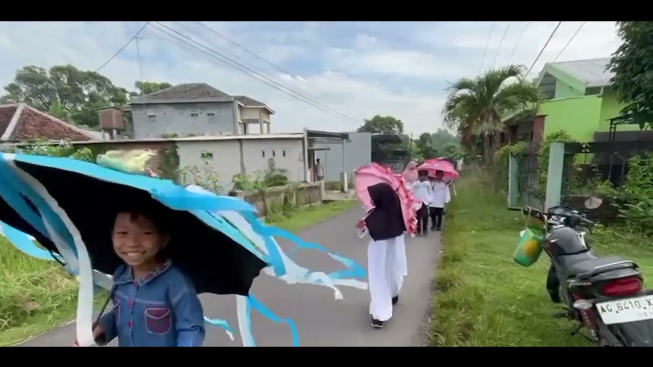 Pawai ta'aruf menyongsong datangnya bulan Ramadhan 1447H SDN 1 Lambangkuning, Sabtu 14/02/2026