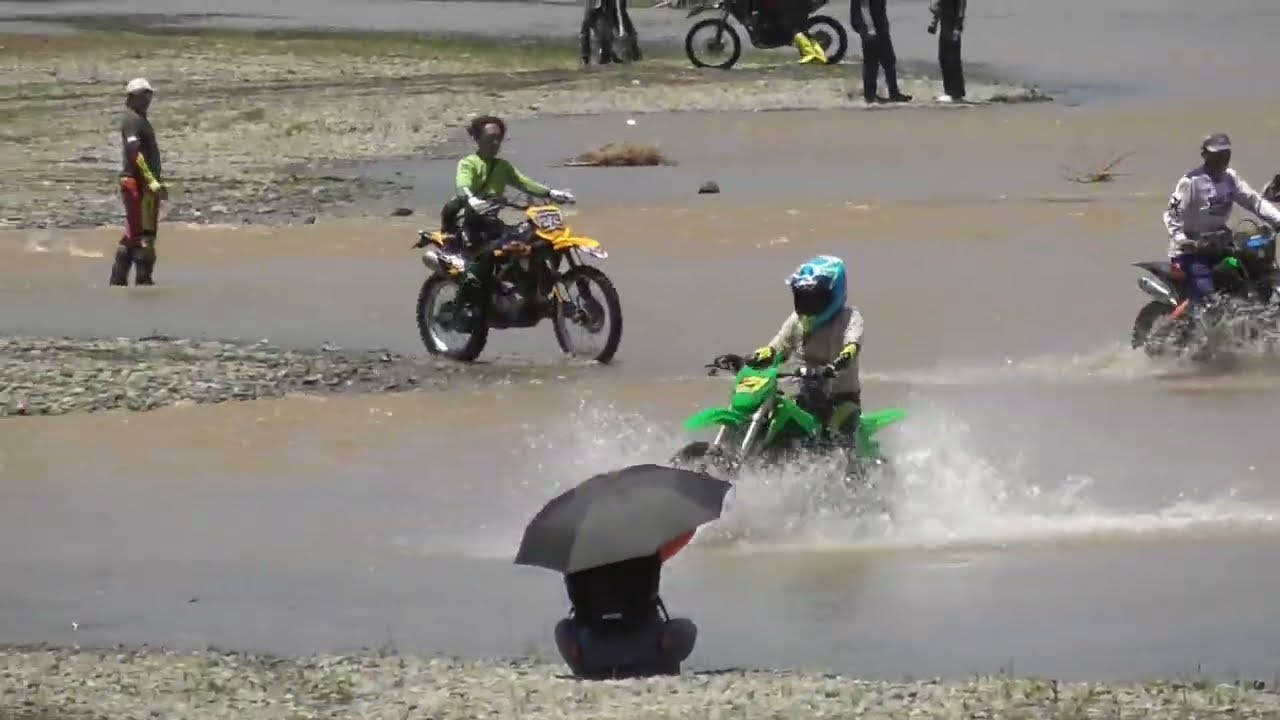 Detik detik tenggelam sungai 